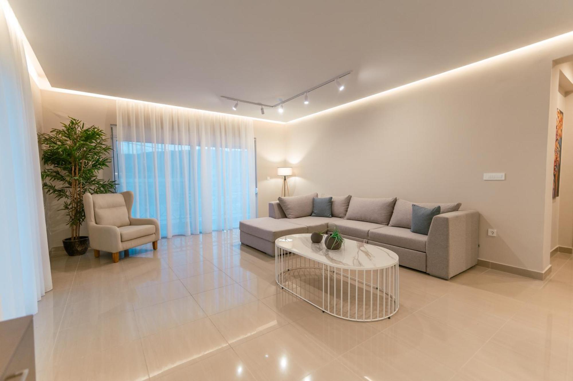 Brand New Elegant Suite Platanion Экстерьер фото