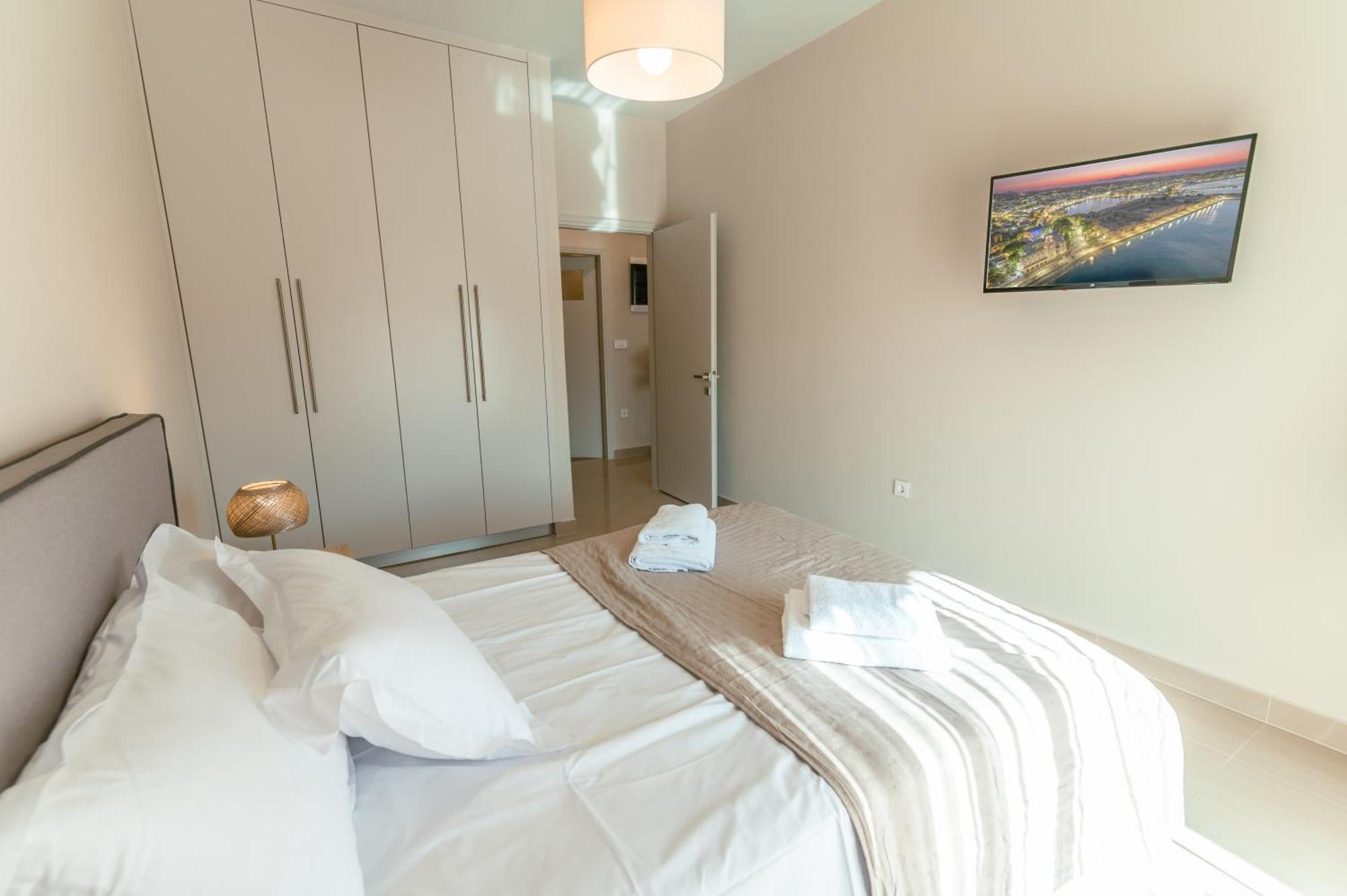 Brand New Elegant Suite Platanion Экстерьер фото
