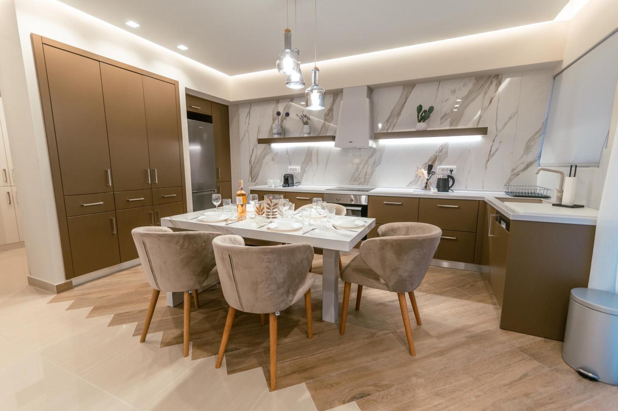 Brand New Elegant Suite Platanion Экстерьер фото